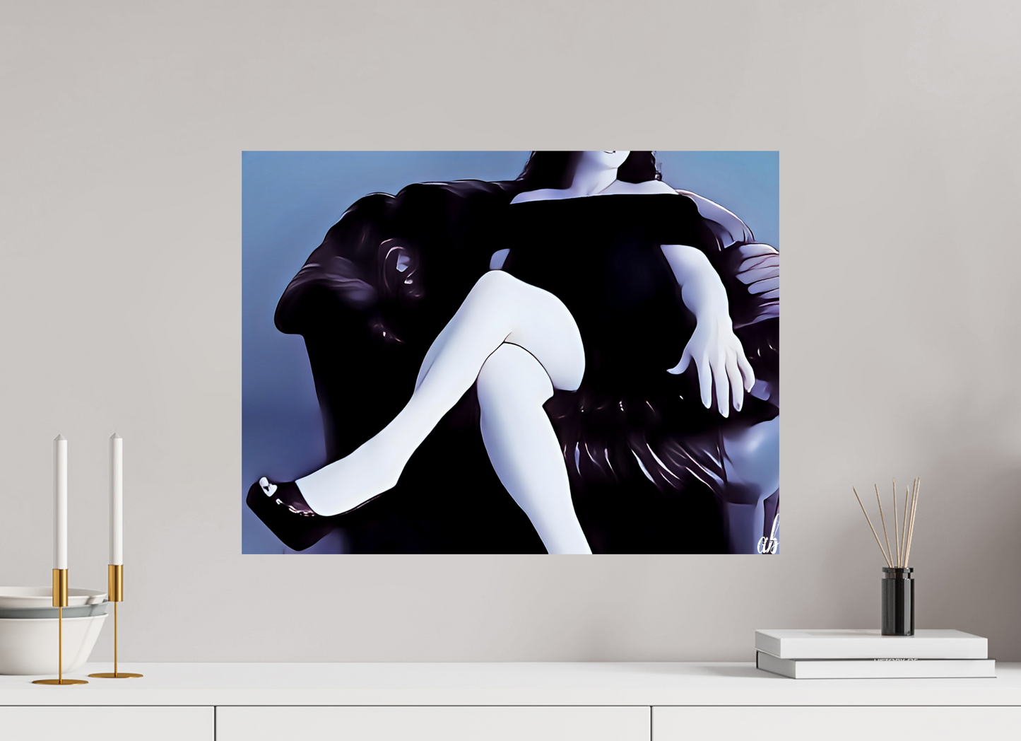 60 x 45 cm, FORMAT PHOTO Assise sur le Mystère – Élégance et Glamour
