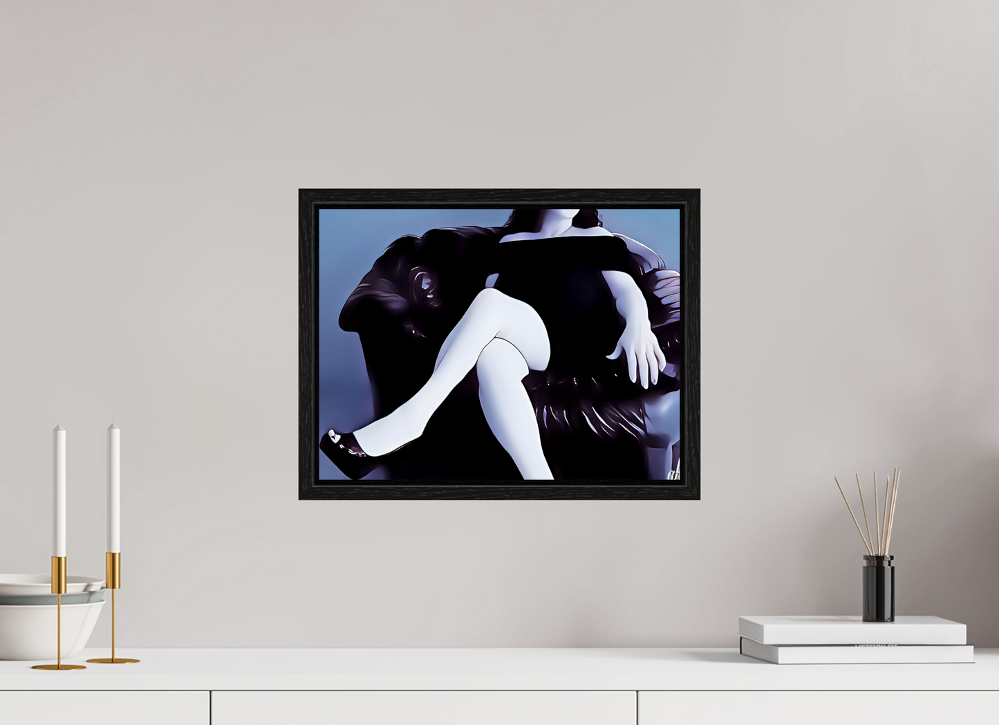 Assise sur le Mystère – Élégance et Glamour